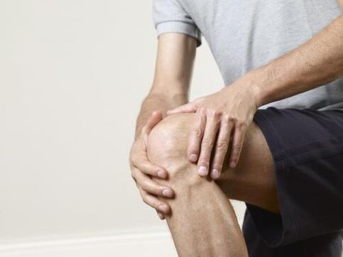 Quel médecin contacte pour le traitement de la douleur avec l'arthrose de l'articulation du genou