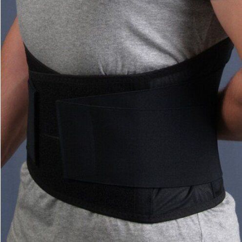 Ceinture de fixation pour la zone lombaire pour l'ostéochondrose.
